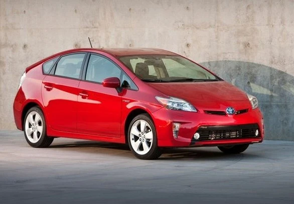 2012 TOYOTA PRIUS PROBLEME